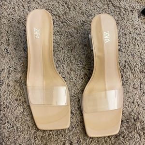 Zara sandals size 9
